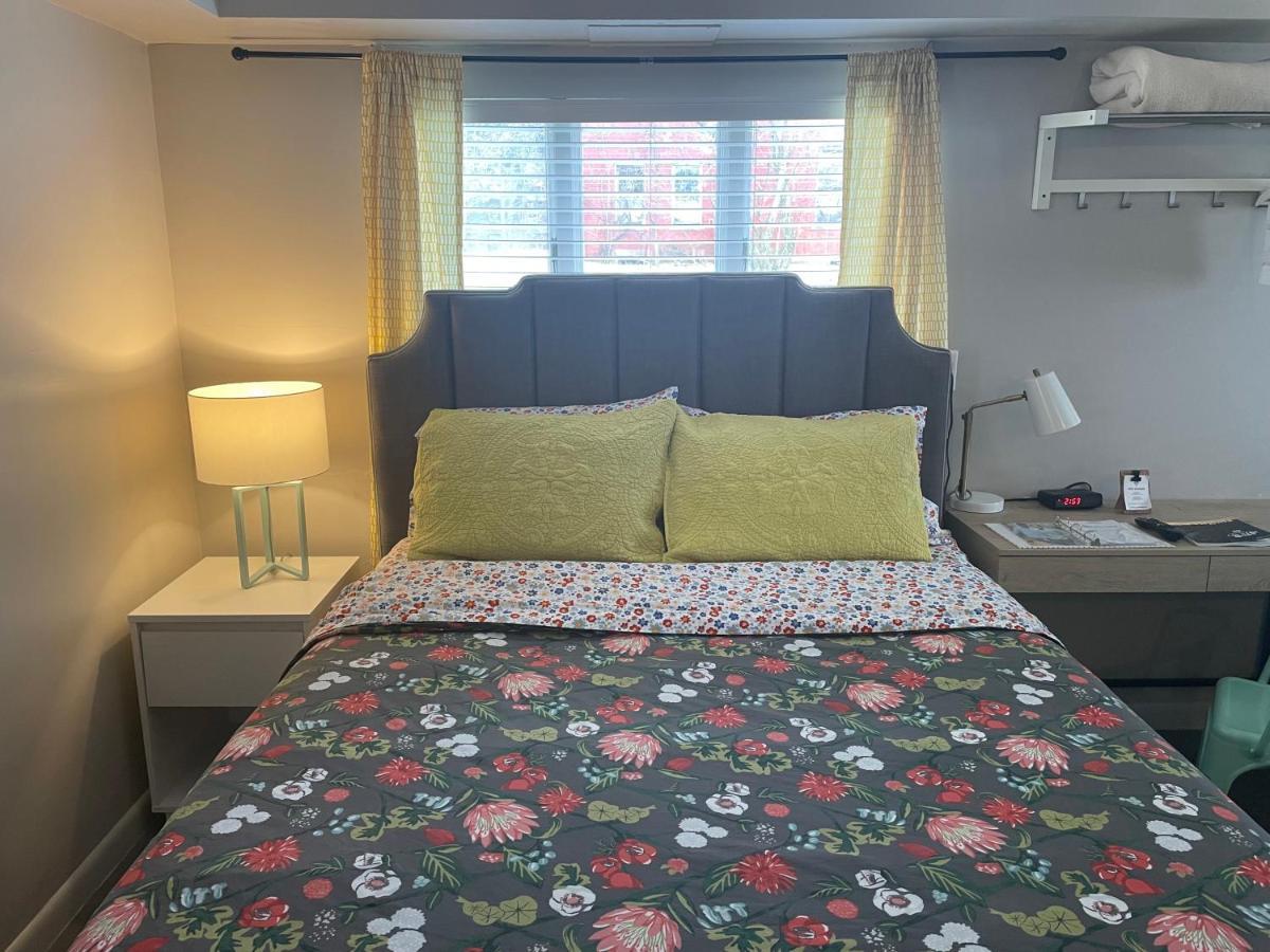 Modern Homestead Guest House Reedsville Extérieur photo