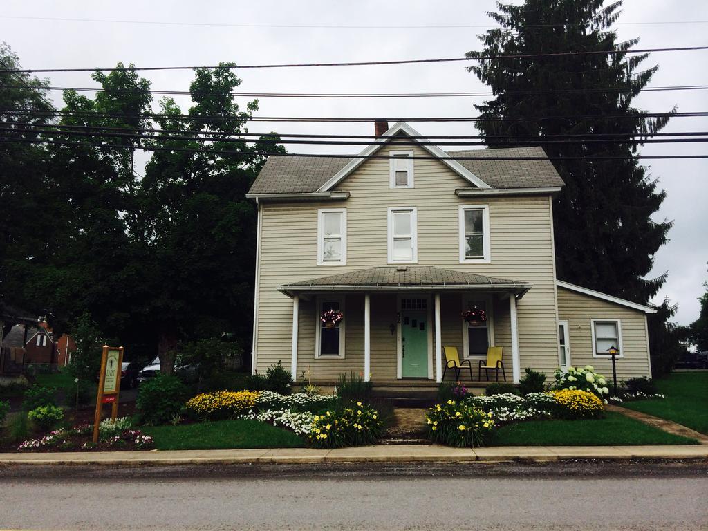 Modern Homestead Guest House Reedsville Extérieur photo