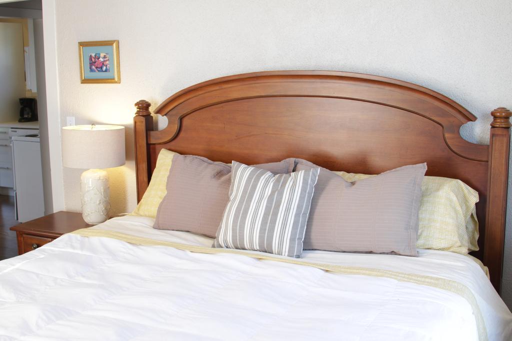 Modern Homestead Guest House Reedsville Chambre photo