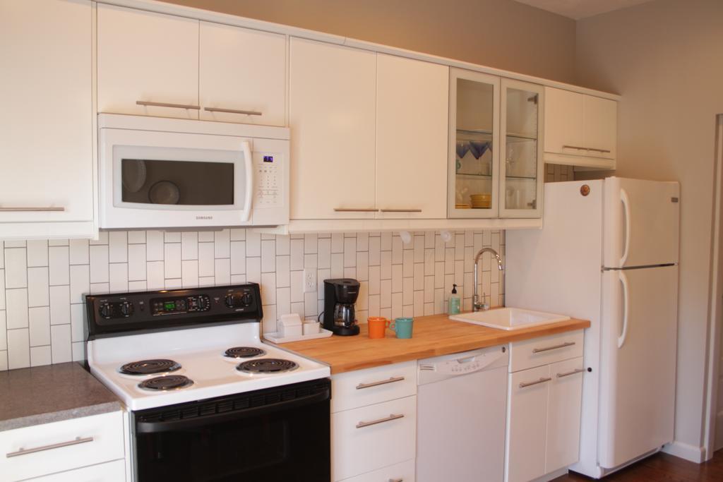 Modern Homestead Guest House Reedsville Chambre photo