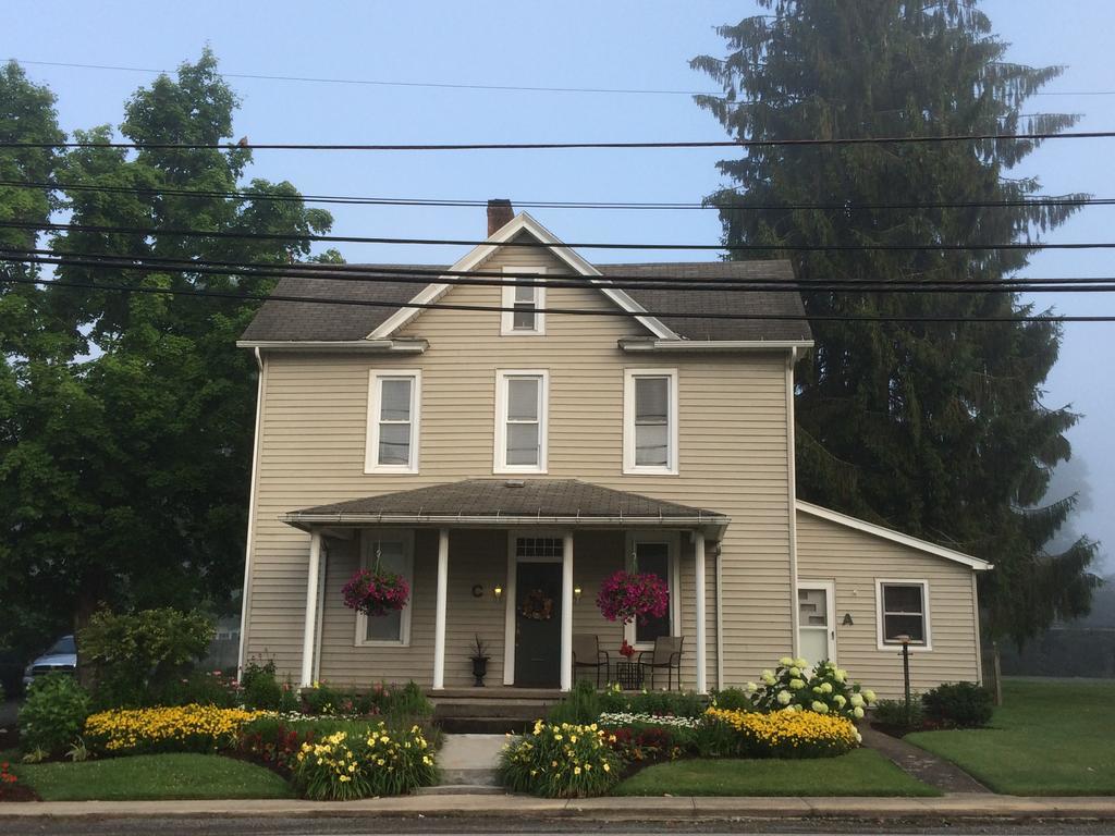 Modern Homestead Guest House Reedsville Extérieur photo